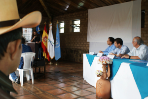 La alcaldesa de Atiquizaya, Ana Rodríguez; el representante de la FAO en El Salvador, Pedro Pablo Peña; el embajador de España en El Salvador, Enrique Ojeda; el director ejecutivo del CENTA, Edmundo Mendoza.