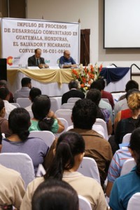 Acto de presentación de resultados en San Salvador. 