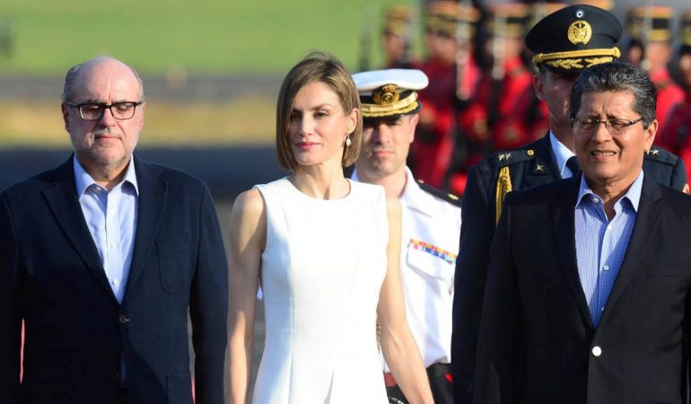 La Reina Letizia llegó a El Salvador para visitar proyectos de cooperación