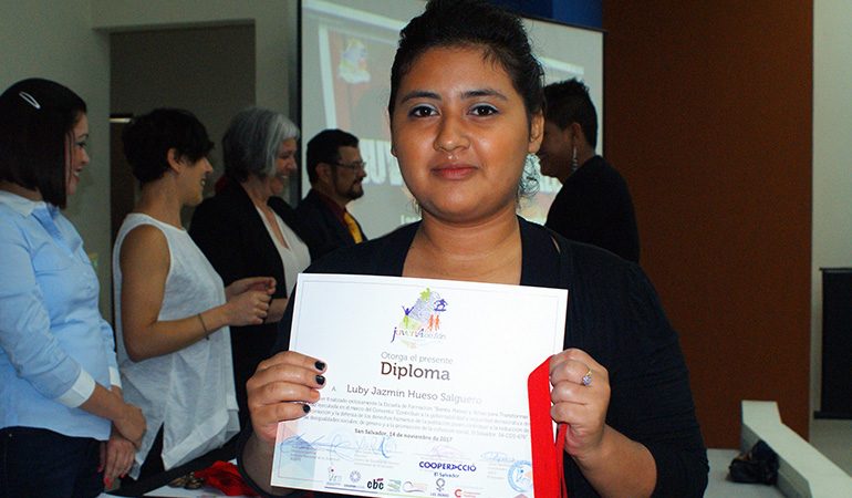 106 jóvenes se gradúan de la Escuela de Formación “Siento, Pienso y Actúo para Transformar mi Mundo”