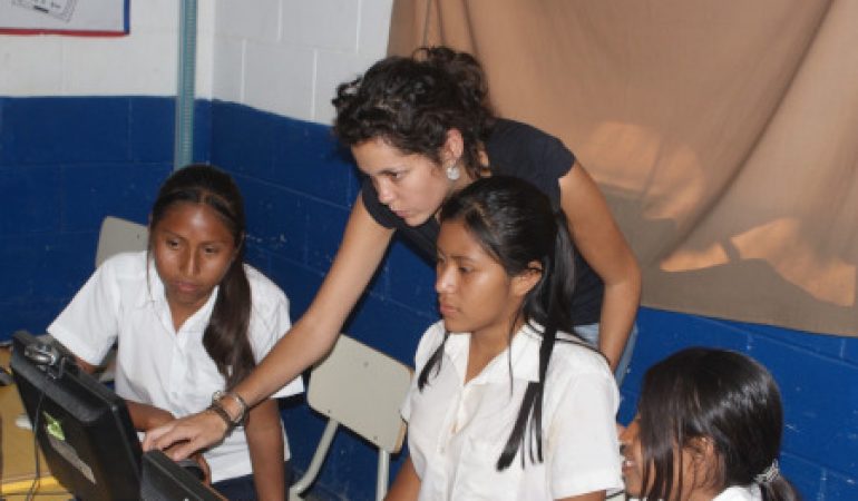 Educación