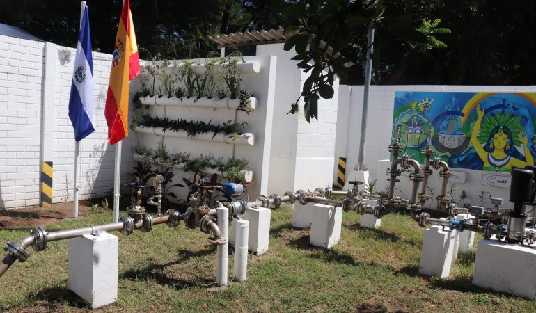 Inauguración de Planta Desalinizadora en la Isla Madresal